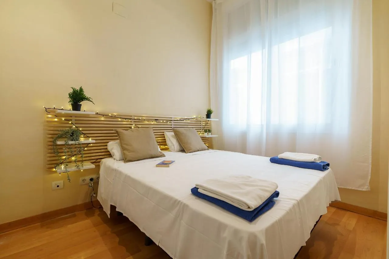 Bright Two-Bedroom Apartment In The Historic Center Málaga Espanha